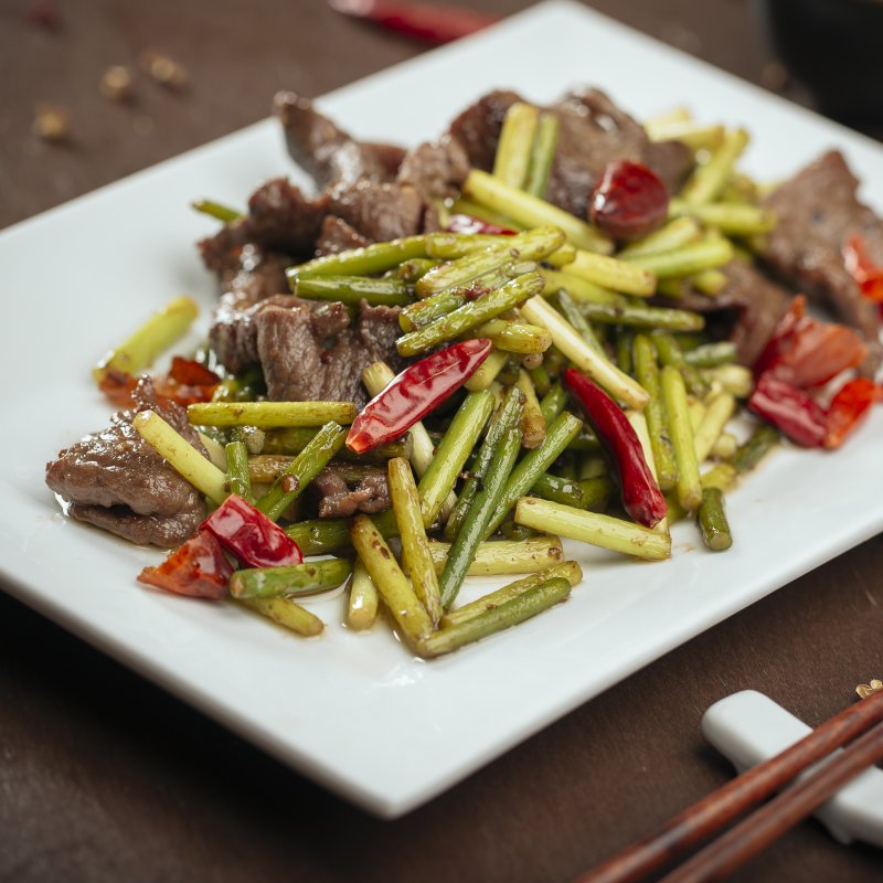 27. Beef with Chinese Garlic Stems Restaurant Gia Ba